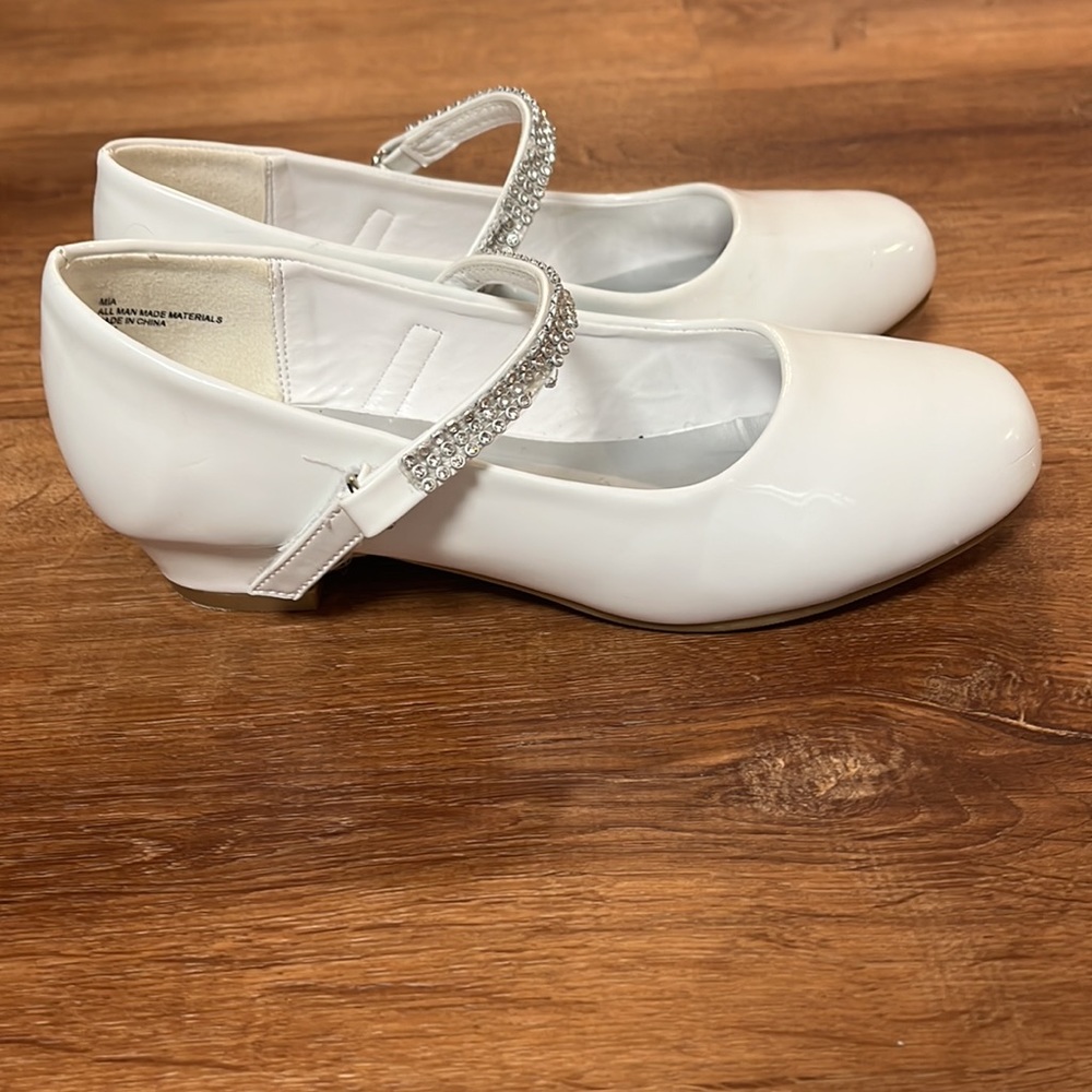 Swea pea & Lilli girls white patent dress shoes